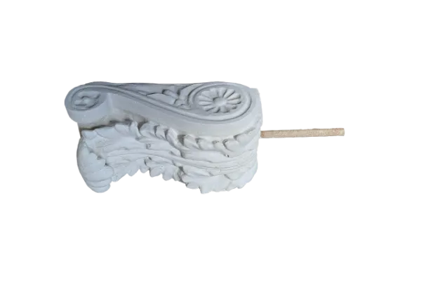 Small Ornate Modillion